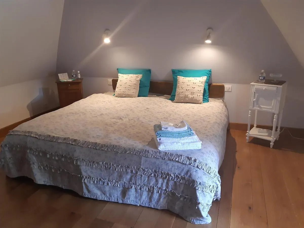 Chez Mialaret Bed & Breakfast Tourniac